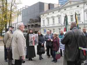 2014-10-16 Mažosios Lietuvos genocido aukų paminėjimas prie merijos 
